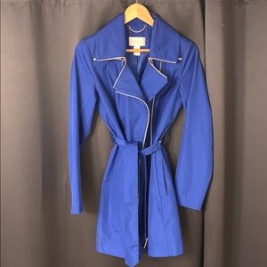 Cache royal blue trench coat